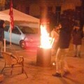 Continua la protesta al Comune per le proroghe dimezzate