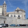 Porta Vassalla e piazza Sacra Regia Udienza, arrivano i nuovi pali della luce