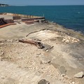 Un mare di rifiuti sulle spiagge, ma l'estate è davvero vicina