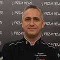 Il pizzaiolo Luigi Ricchezza premiato  "Eccellenza del Sud " nella ristorazione