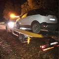 In fuga con un’auto rubata, furto sventato dalla Vigilanza