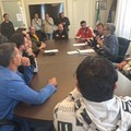 Trani | Caro vita e crisi produttiva: a Palazzo di Città il vertice tra Sindaco, agricoltori e autotrasportatori
