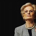 "Io scorto Liliana ", le iniziative dell'associazione Il presidente Sandro Pertini di Trani a sostegno della senatrice Segre