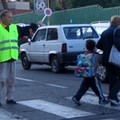 Servizio di vigilanza fuori le scuole, cercasi volontari