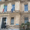 Trani, Consiglio Comunale al bivio del 30 settembre: tra interrogazioni d'aula e la tempesta politica dopo l'addio di Galiano
