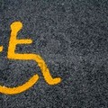 Da lunedì i disabili rimangono a terra