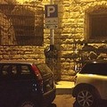 Il parcheggio moto sul porto di Trani non funziona