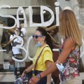 AI via il 6 luglio i saldi di fine stagione in Puglia, Delli Noci:  "Favoriamo il commercio di prossimità”