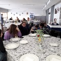 Scuola e volontariato insieme contro la povertà: a Trani il ristorante didattico sociale per i poveri