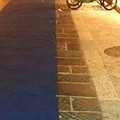 Strappato il tappeto azzurro in via San Giorgio