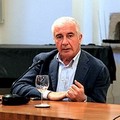 Dimissioni, la maggioranza rompe il silenzio? No