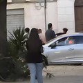 Rissa in Piazza Mazzini a Trani momenti di tensione tra adulti e adolescenti