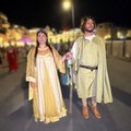 Trani. SETTIMANA MEDIEVALE | Emozioni e suggestioni nella seconda giornata, stasera le nozze dei Reali