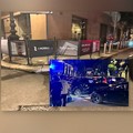 Scontro nella notte nel cuore di Trani: due feriti all'incrocio tra corso Vittorio Emanuele e corso Cavour