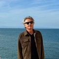 Luciano Ligabue a Trani, visita a sorpresa tra bellezza e buon cibo