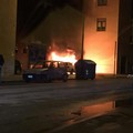 Nella notte a fuoco un'auto in via Superga