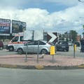 Auto contro scooter in via Andria: un ferito