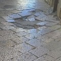 Passano gli anni ma la voragine in via Nigrò resta