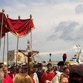 Per il Crocifisso di Colonna chiuso al traffico il centro di Trani