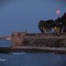 La Luna delle Fragole incanta Trani: un plenilunio che sembra poesia