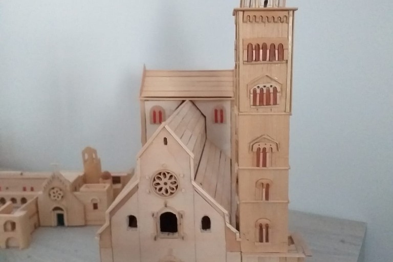 Cattedrale di Trani in legno