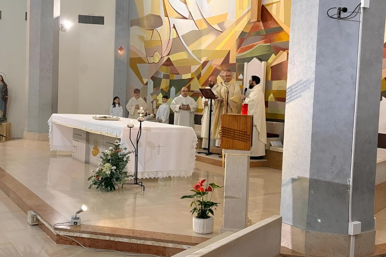 L'Arcivescovo D’Ascenzo stasera alla Chiesa degli Angeli Custodi per l'incontro: 