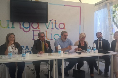 Dialoghi di Trani, presentazione