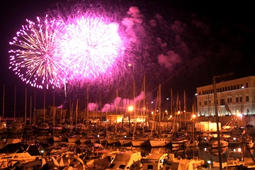Una strada panoramica a Trani