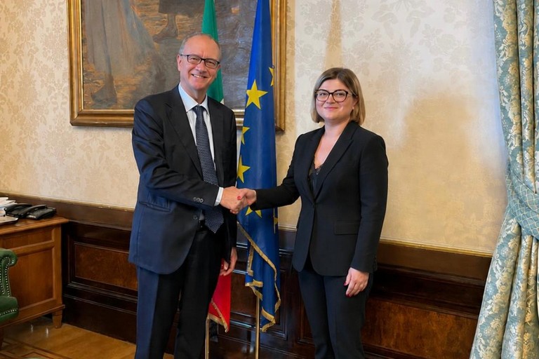 Il Ministro Valditara e la dott.ssa Francesca Corraro