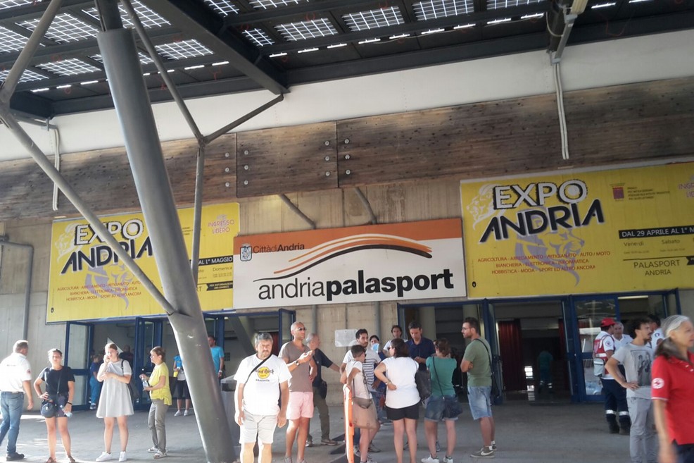 Palazzetto dello Sport di Andria adibito a centro di prima accoglienza