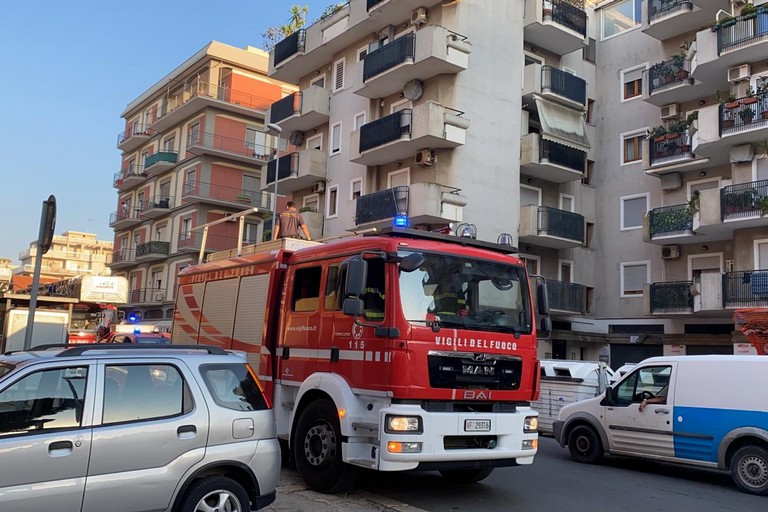 Vigili del fuoco, via Malcangi