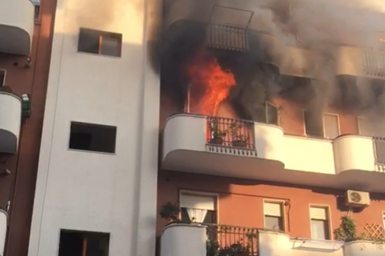 Incendio Ugo la Malfa