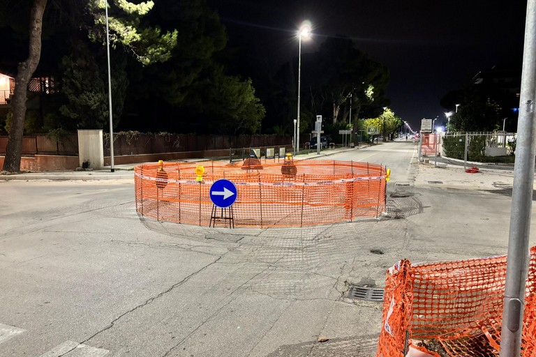 Rotatoria viale de gemmis