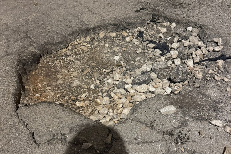 Buca in via Ragazzi del '99