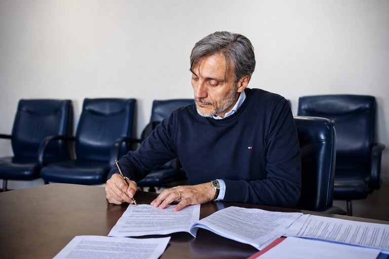 Omicidio a Trani, il sindaco Galiano: «Rancore e paura non possono determinare le nostre azioni»