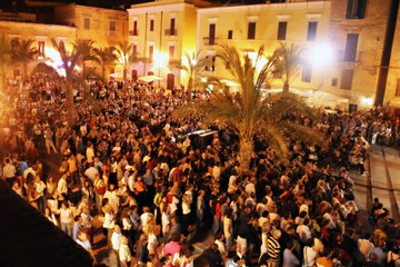 Nightlife - Piazza Teatro