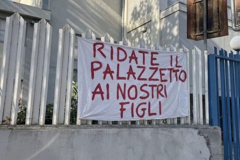 Palazzetto dello Sport, i genitori degli atleti: 