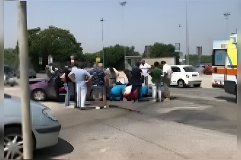 Trani (Immagine di repertorio) Incidente auto vs.scooter