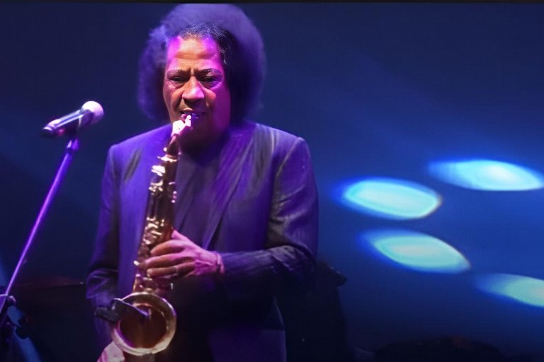 Addio a James Senese