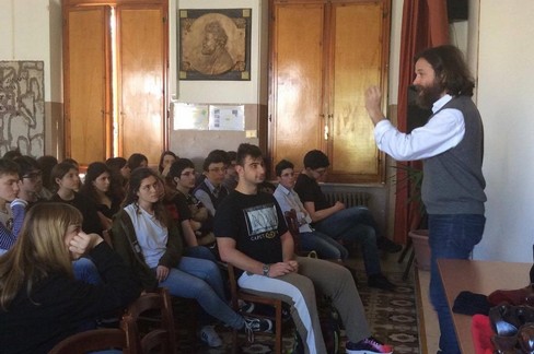 Flavio Albanese al liceo classico