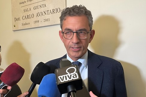 AMET la conferenza stampa di Amedeo Bottaro - Sindaco di Trani