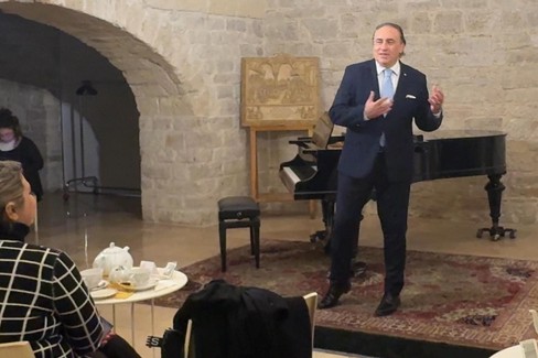  "Arie Celebri " al Palazzo delle Arti Beltrani - Trani