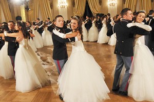 Ballo delle debuttanti