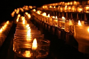 Candele Chiesa Messa