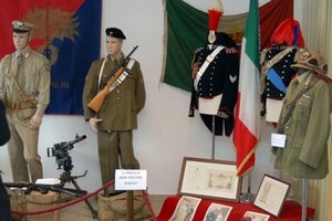 Carabinieri - divise storiche