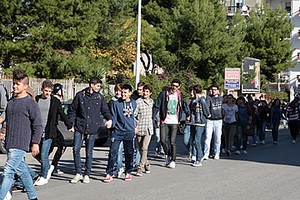 Manifestazione in difesa dell'ospedale di Trani