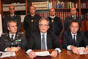 Arresti Agenzia delle Entrate, conferenza stampa in Procura a Trani