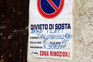 Cartello di divieto di sosta