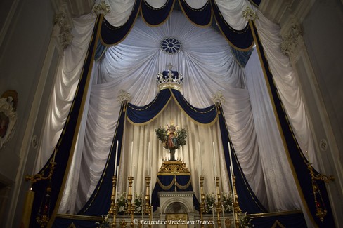 Festa Liturgica della B.V. Incoronata - Processione Eucaristica