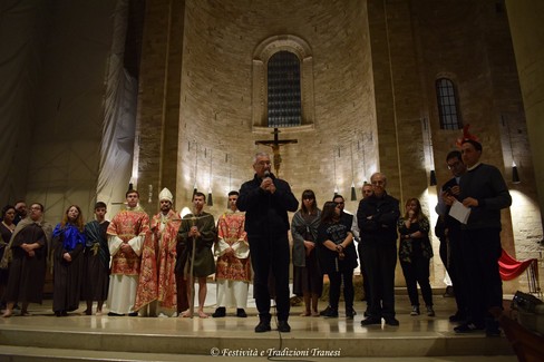 In Cattedrale  "Nicola, Il Santo pellegrino "